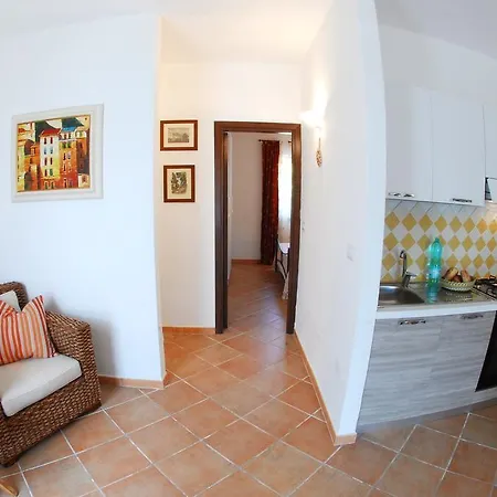 Apartment Casa Ale Palau